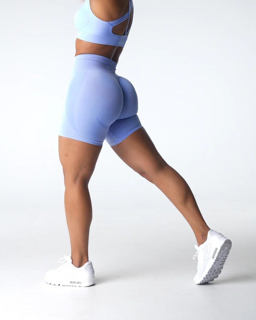 SCRUNCH SEAMLESS SHORTS - LUNA